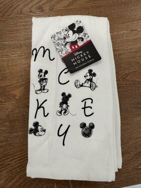 Disney White & Black Mickey Mouse Kitchen Towels - 2 Pack NWT